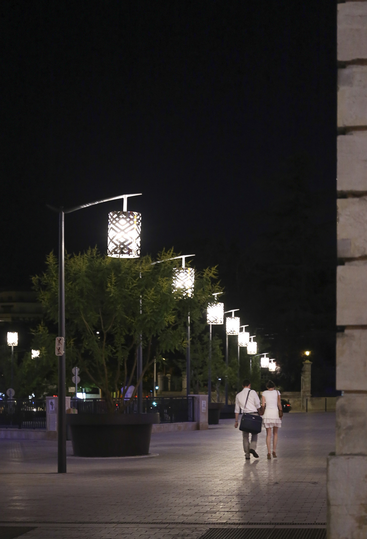 Dijon, Place Darcy, Conception lumière, luminaires abat-jour, Boreal