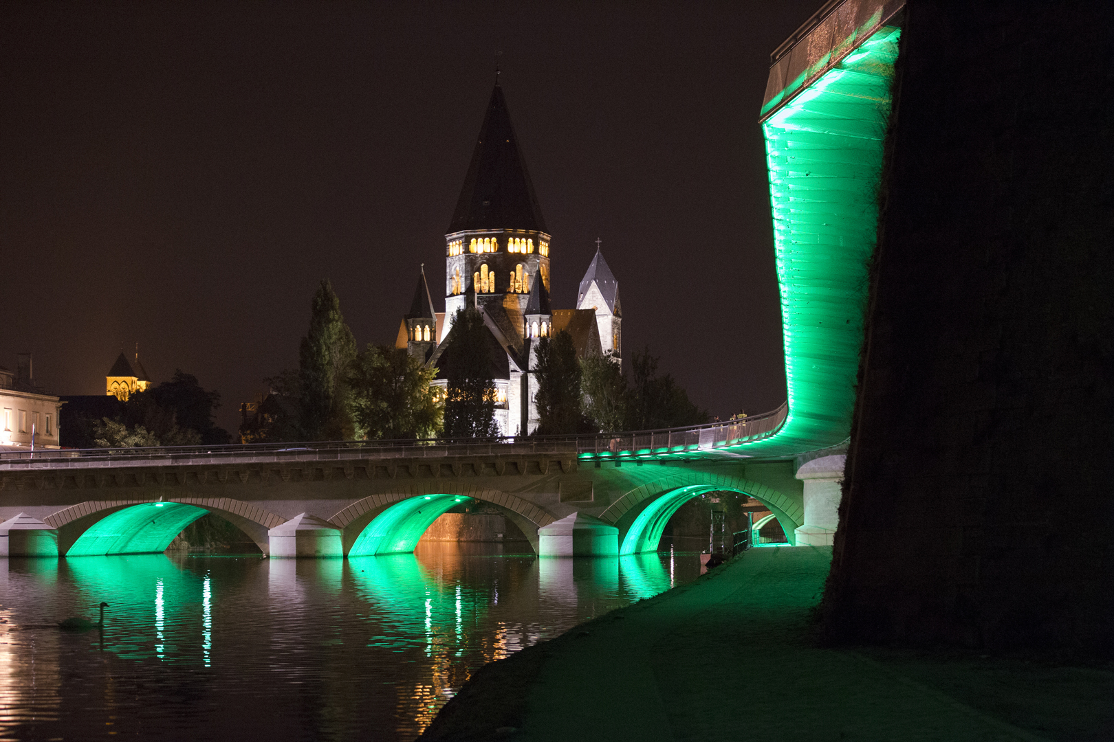 Acte-Lumiere-Metz-Pont-Moyen-01-concepteur-lumiere