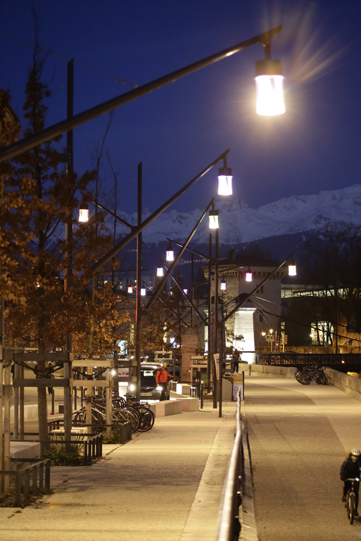 Acte-Lumiere-Grenoble-Quais-16-eclairagiste