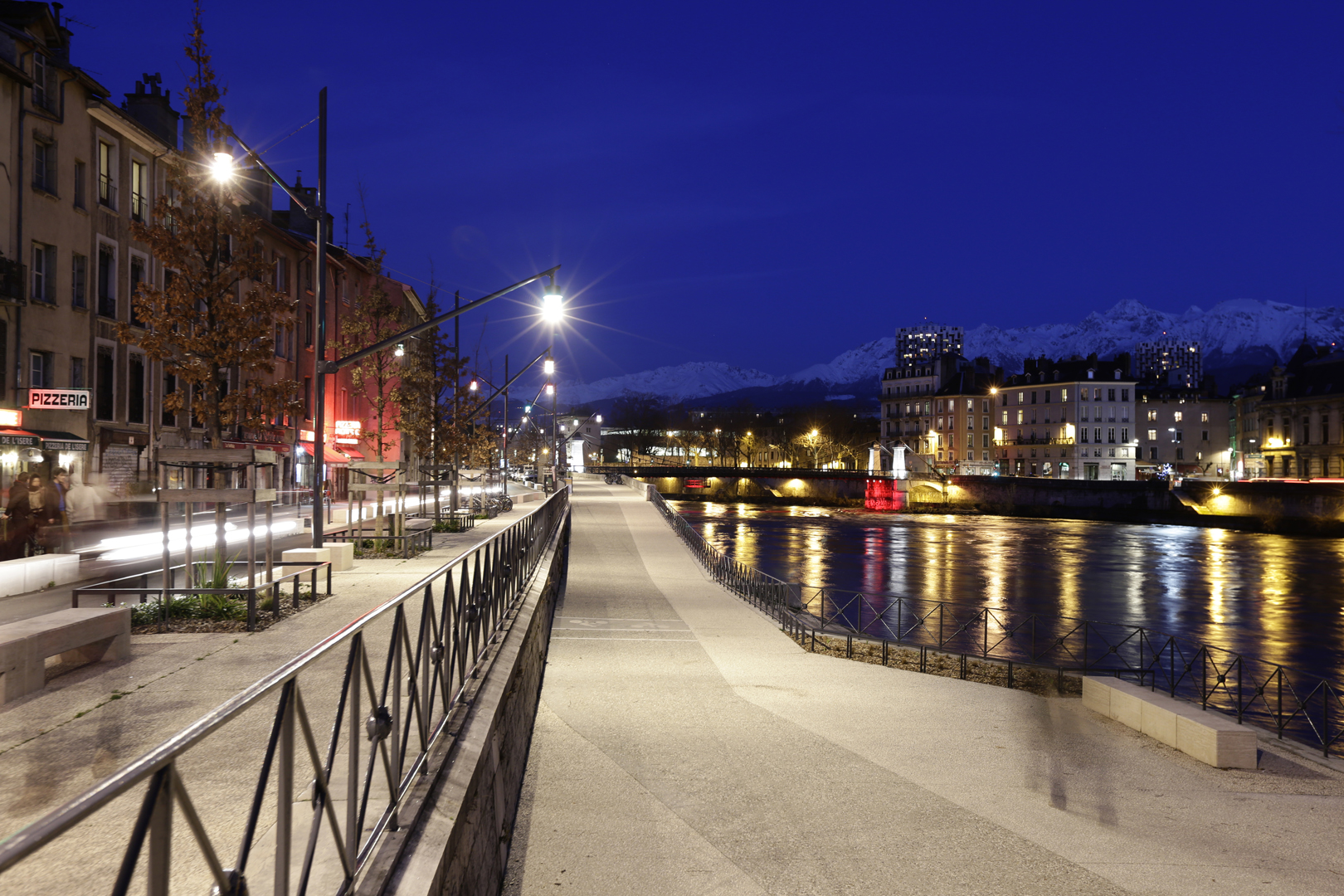 Acte-Lumiere-Grenoble-Quais-18-concepteur-lumière